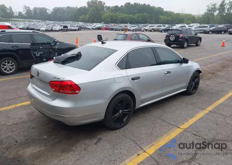 2015 Volkswagen Passat 2.0L Tdi Sel Premium z USA, uszkodzony, nr VIN 1VWCV7A33FC015337